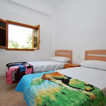 Club Villamar - Poppy Villa *