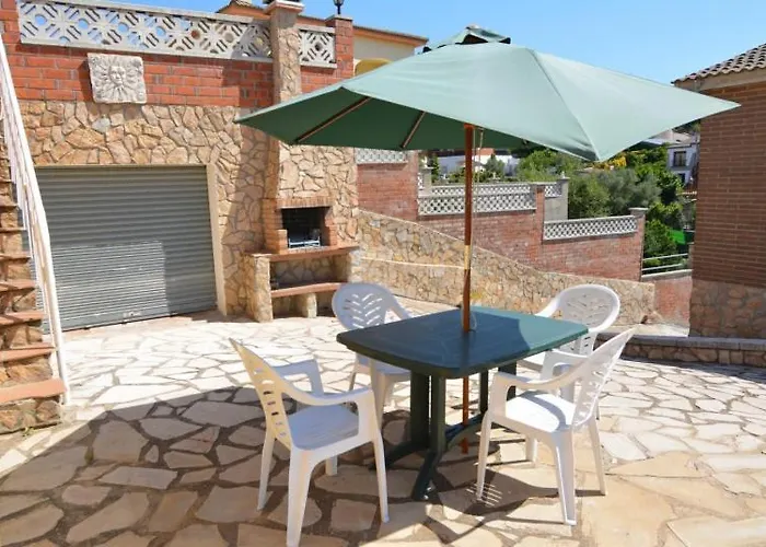 Club Villamar - Poppy Villa Lloret de Mar