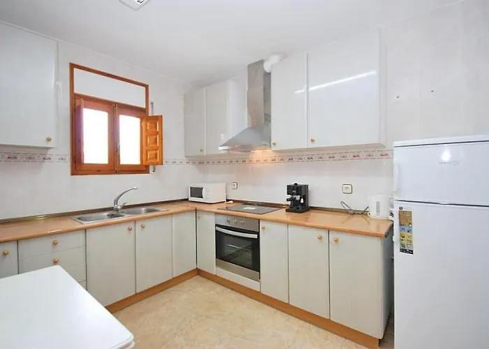 Club Villamar - Poppy