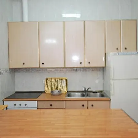 Club Villamar - Poppy